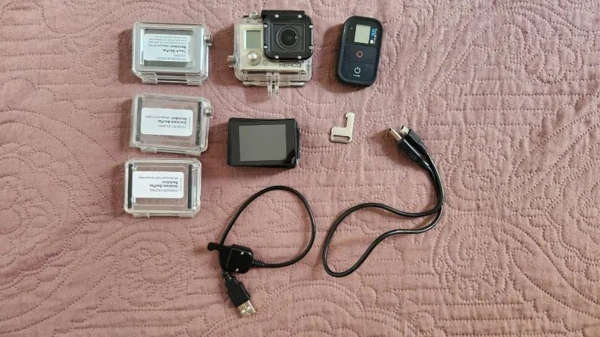 GoPro Hero 3 com vários acessórios e cartão de memória  - Foto 2