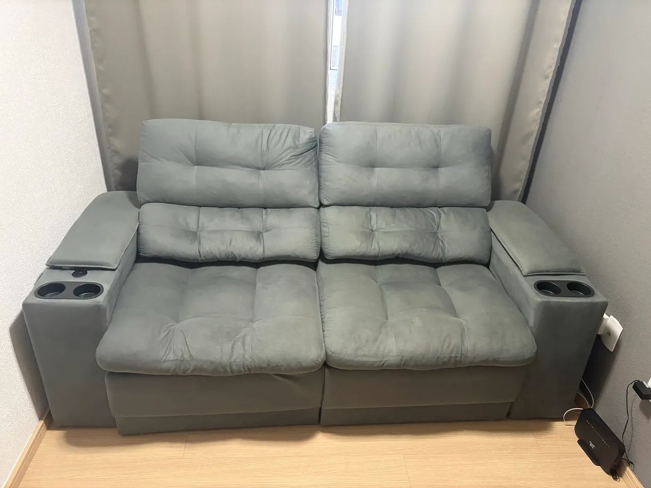 Sofá retrátil e reclinável  - Foto 2