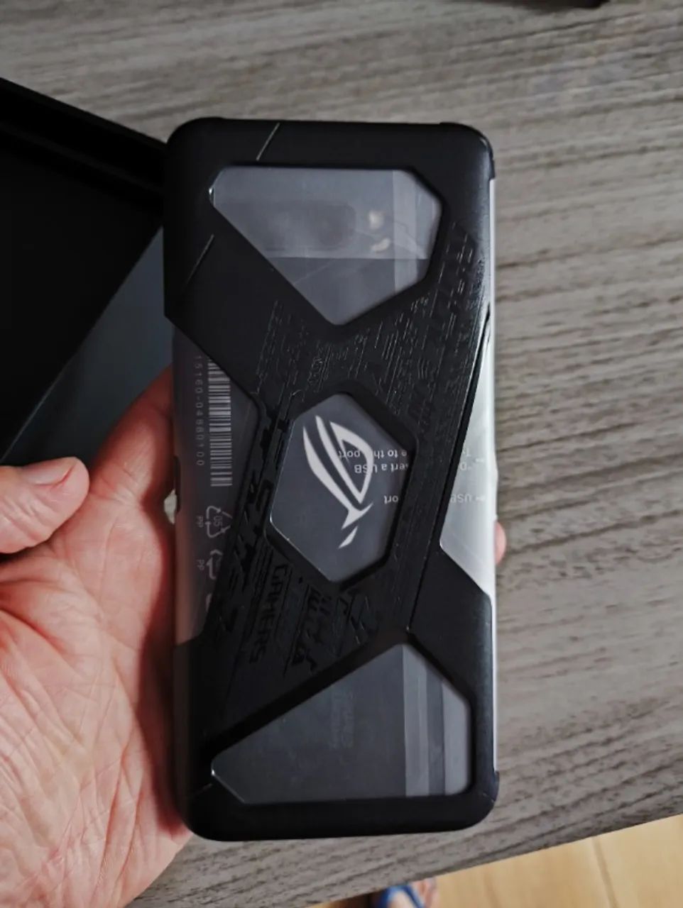 Celular Asus Rog Phone 3 (processador snapdragon 12 GB RAM)