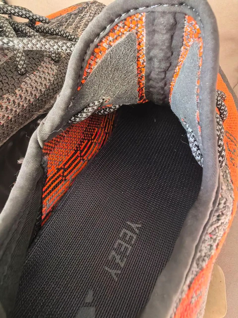 Yeezy boost 350v2 n39 - Foto 4