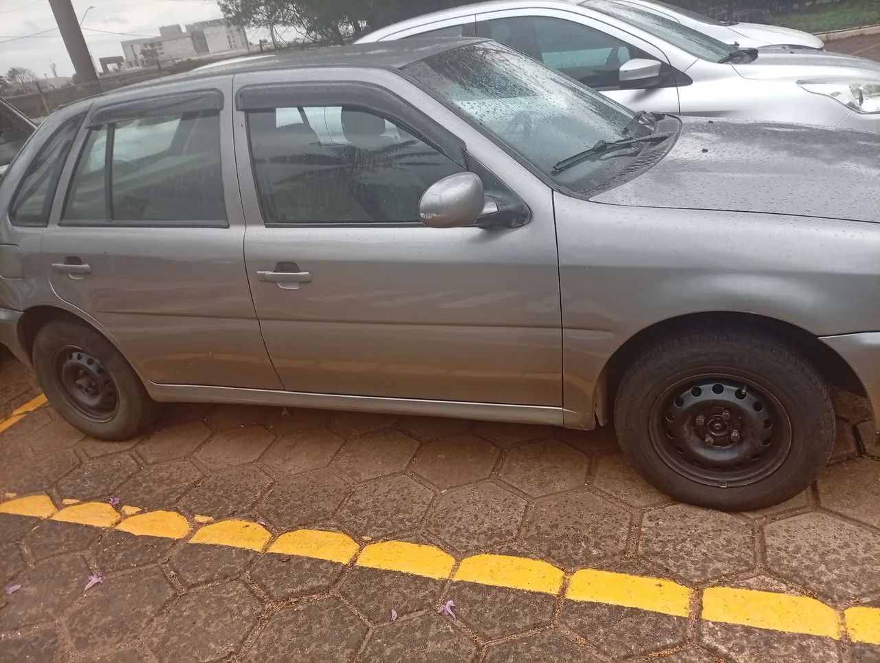 Volkswagen Gol Geração II 1.0 16V 70cv MI Gasolina Mec. (1000) 2P 1998