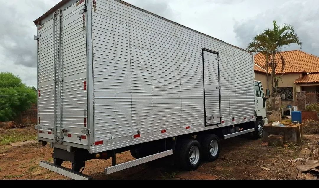 Caminhão Ford Cargo 815e 2006 - Foto 3