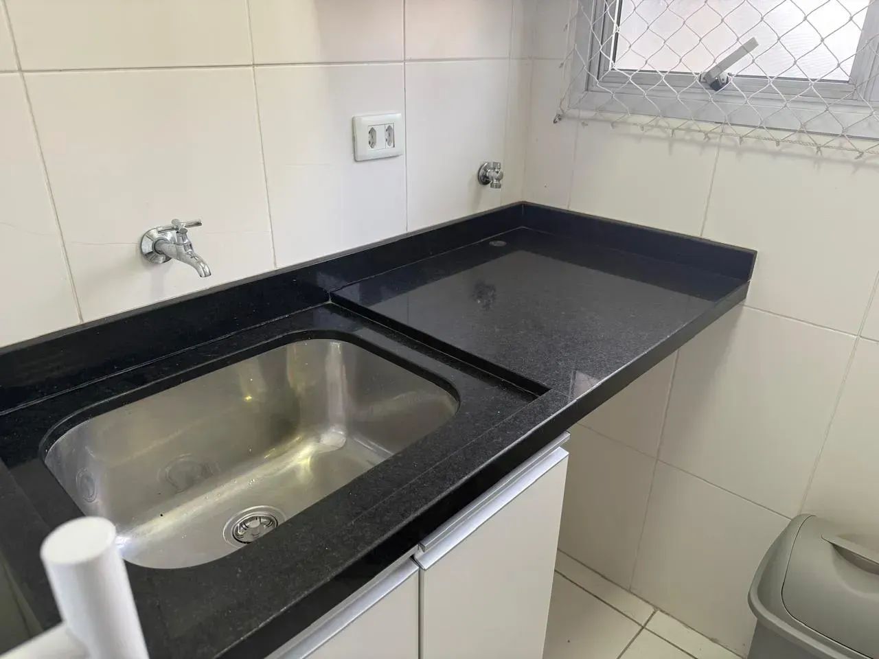 Imóvel para Aluguel e Venda Reformado Lindo Com Armarios - Foto 3