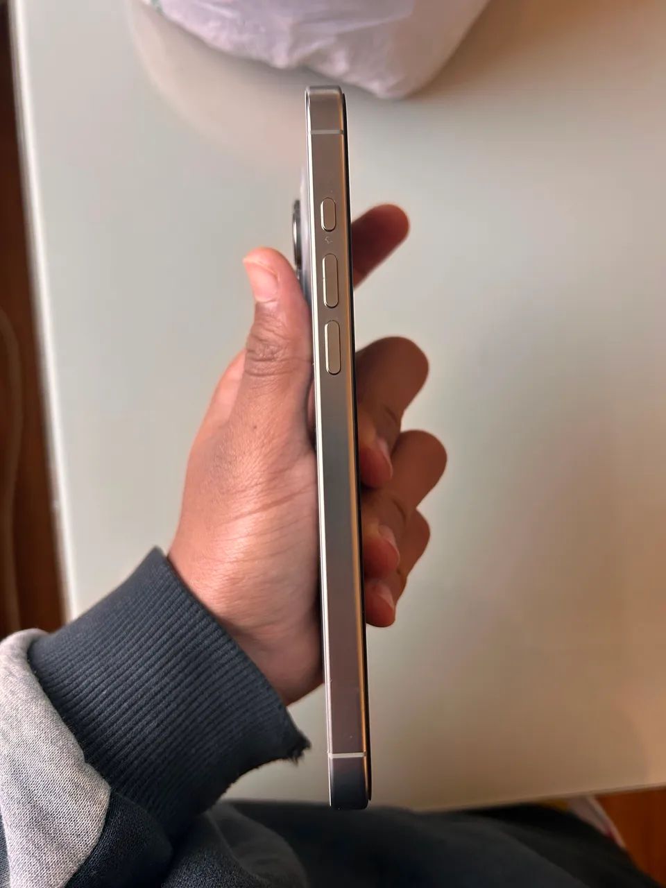 iPhone 16 pro max 256 - Foto 2