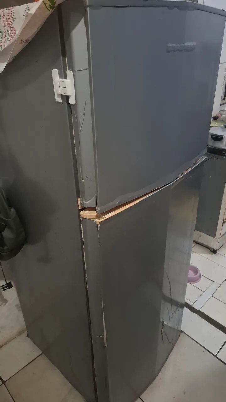 Geladeira brastemp usada.