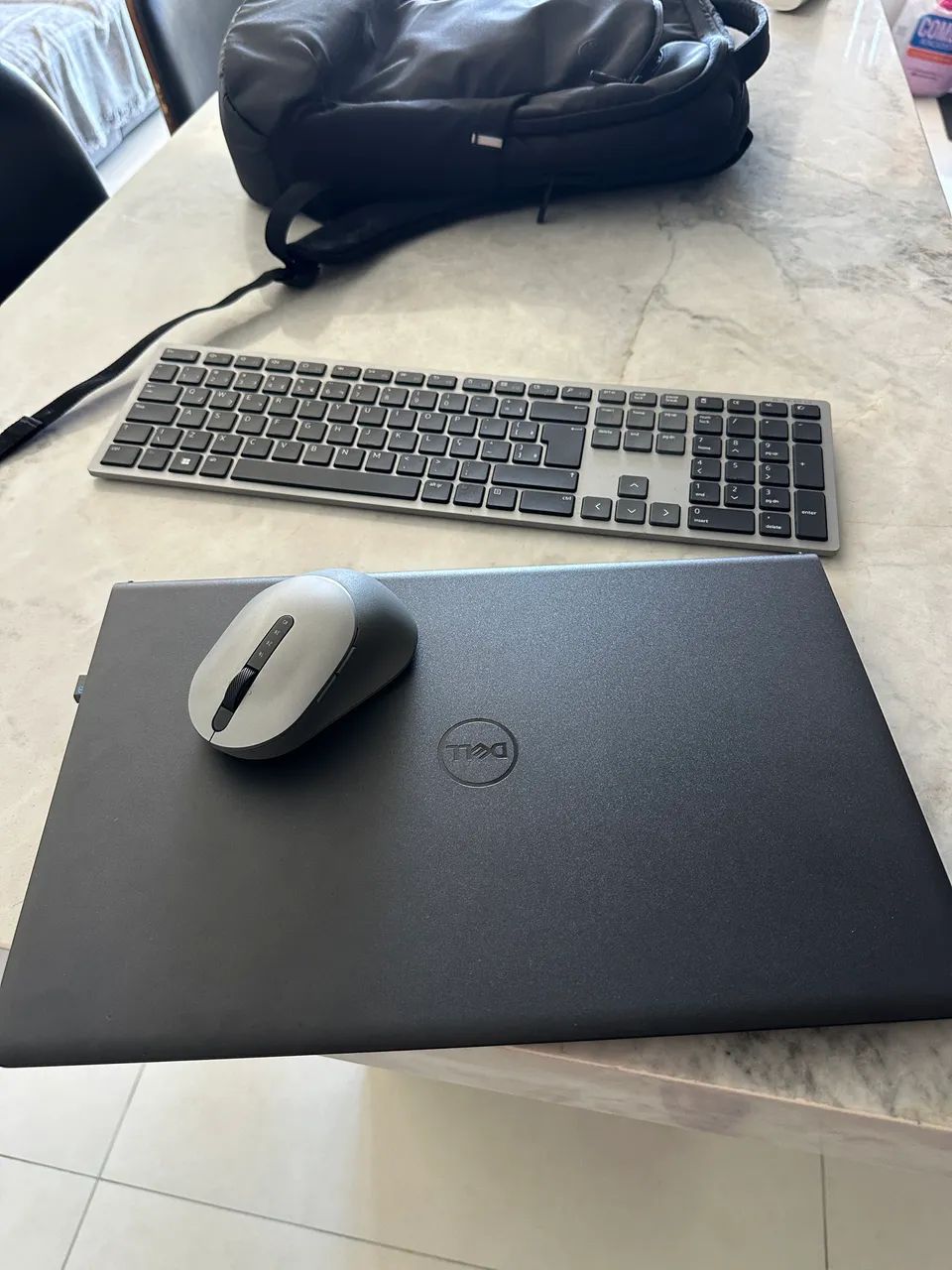 Notebook  Dell  - Foto 2