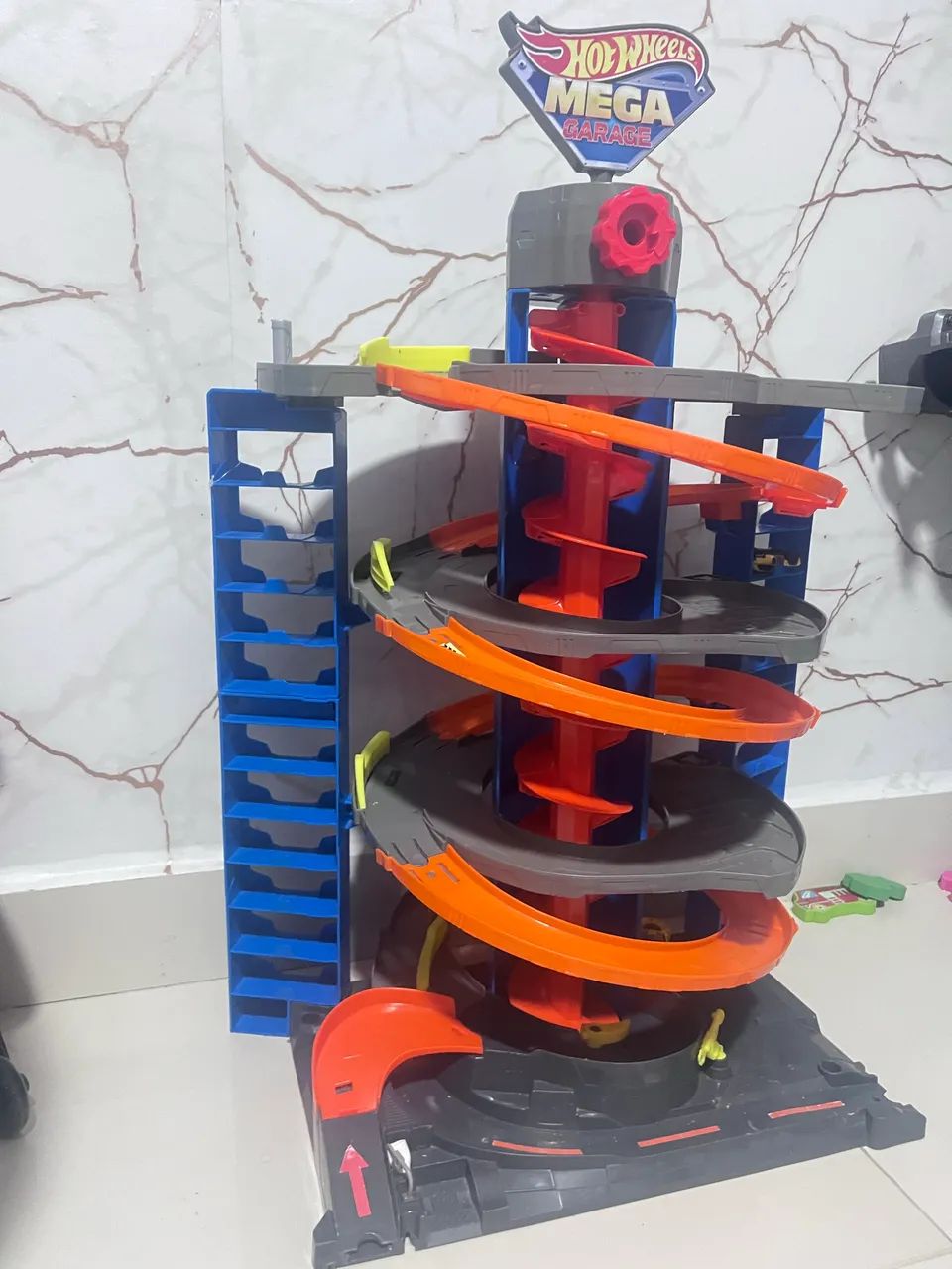 Mega batam Hot Wheels