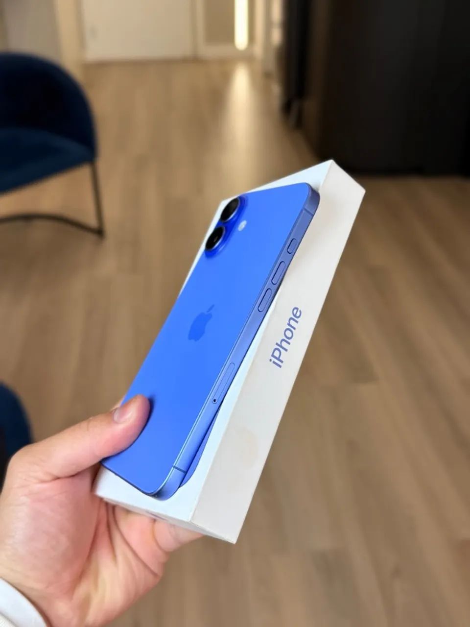 iPhone 16 Plus 128gb - Azul - Foto 2