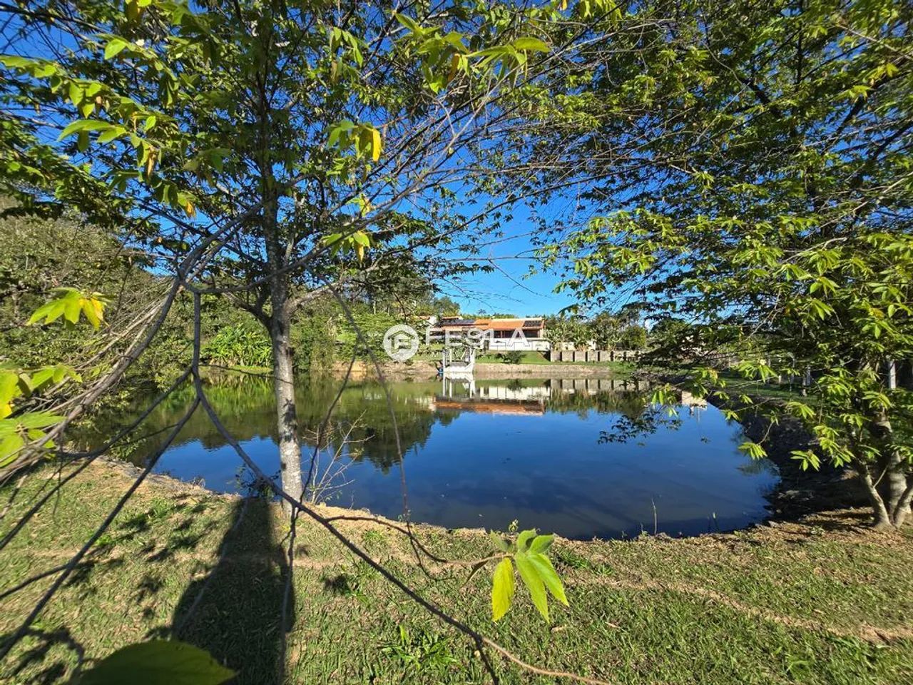 Chácara à venda em Limeira, Área Rural de Limeira, com 2 quartos, com 21000 m²