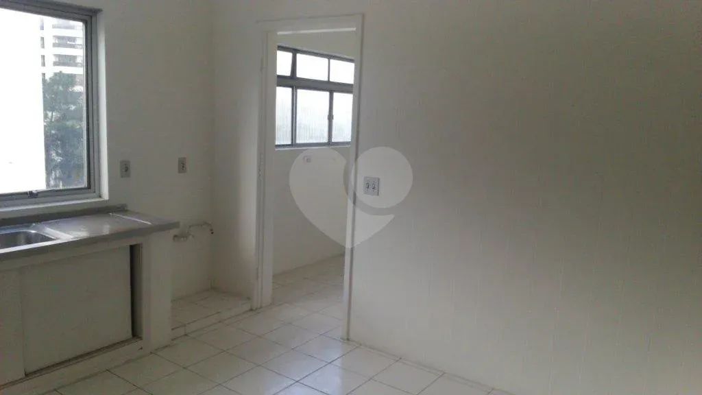 Apartamento com 3 quartos para locação em Paraíso - SP