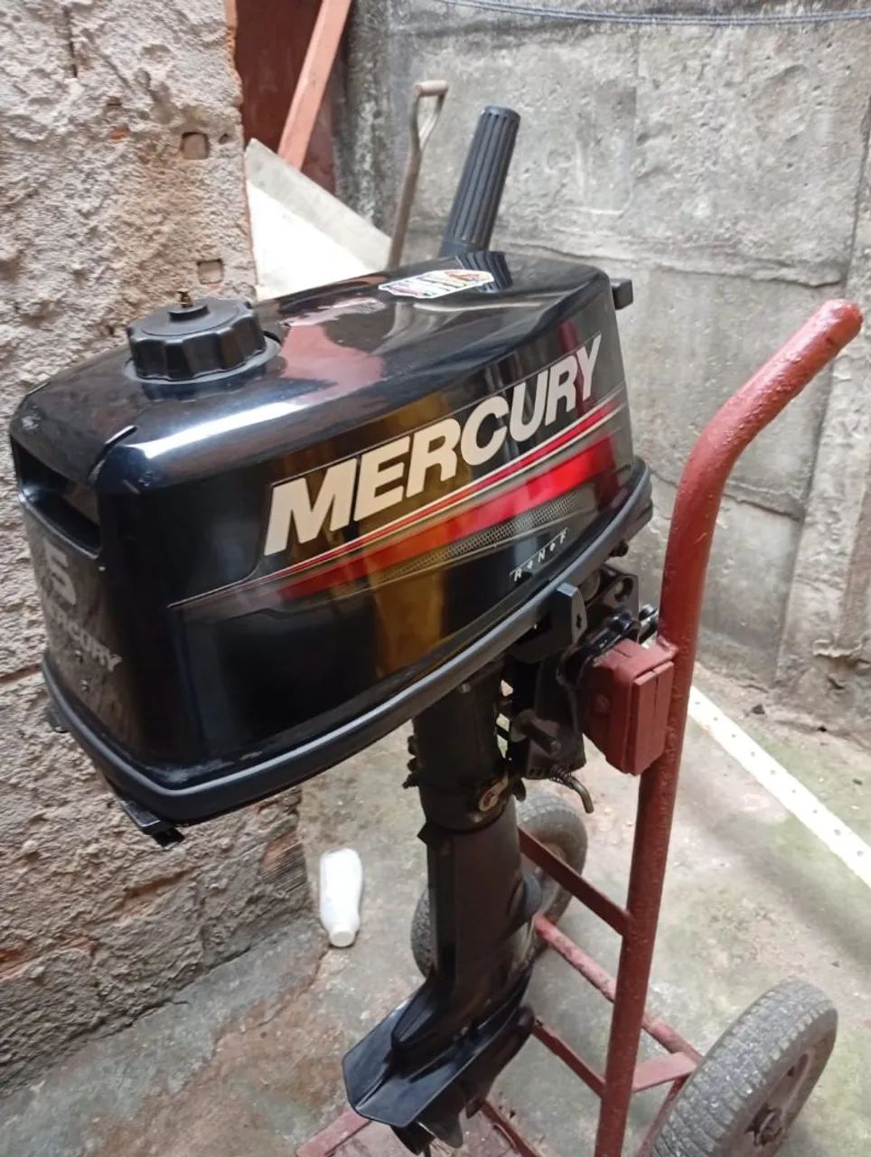 Motor de popa Mercury 5.0 HP  - Foto 3