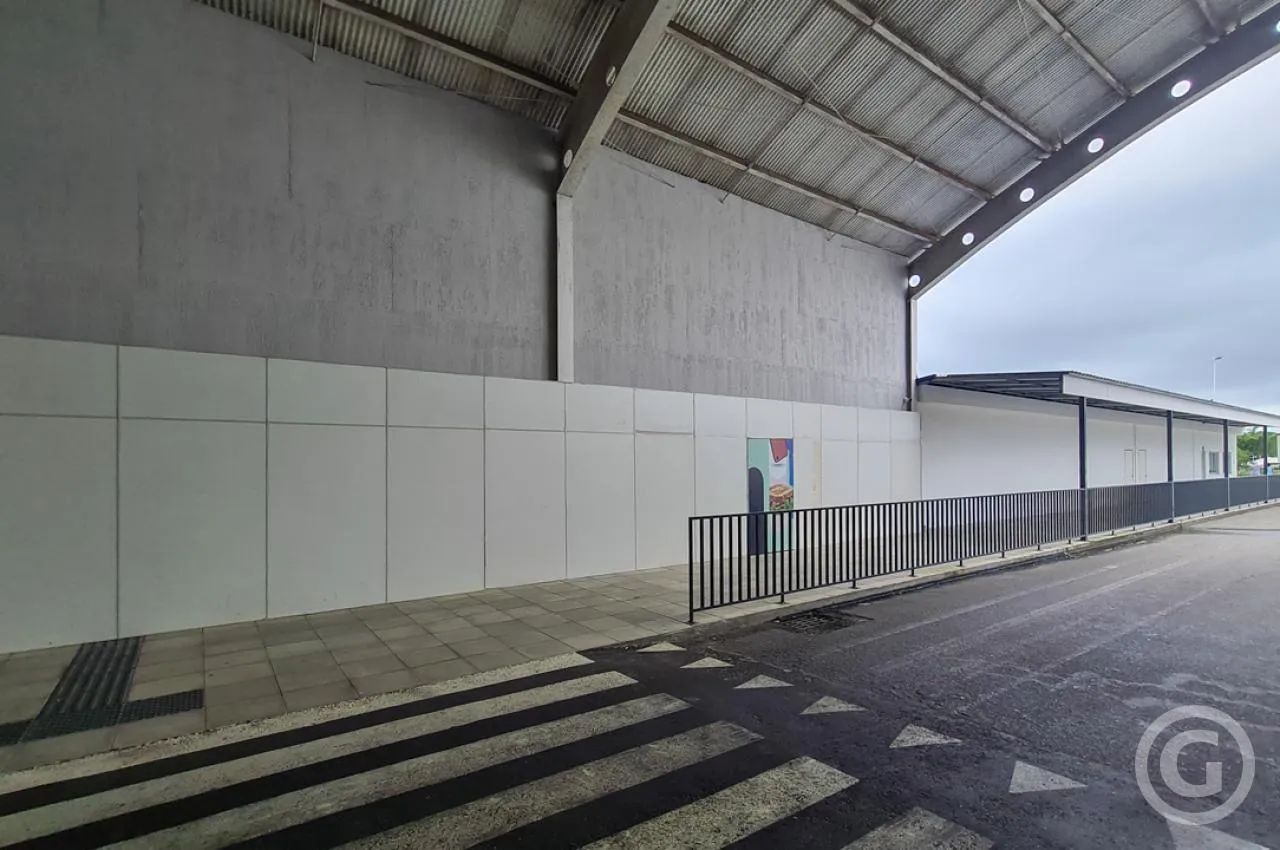 Loja ideal para negócios em expansão no Complexo Comercial Carianos, Florianópolis - Foto 5