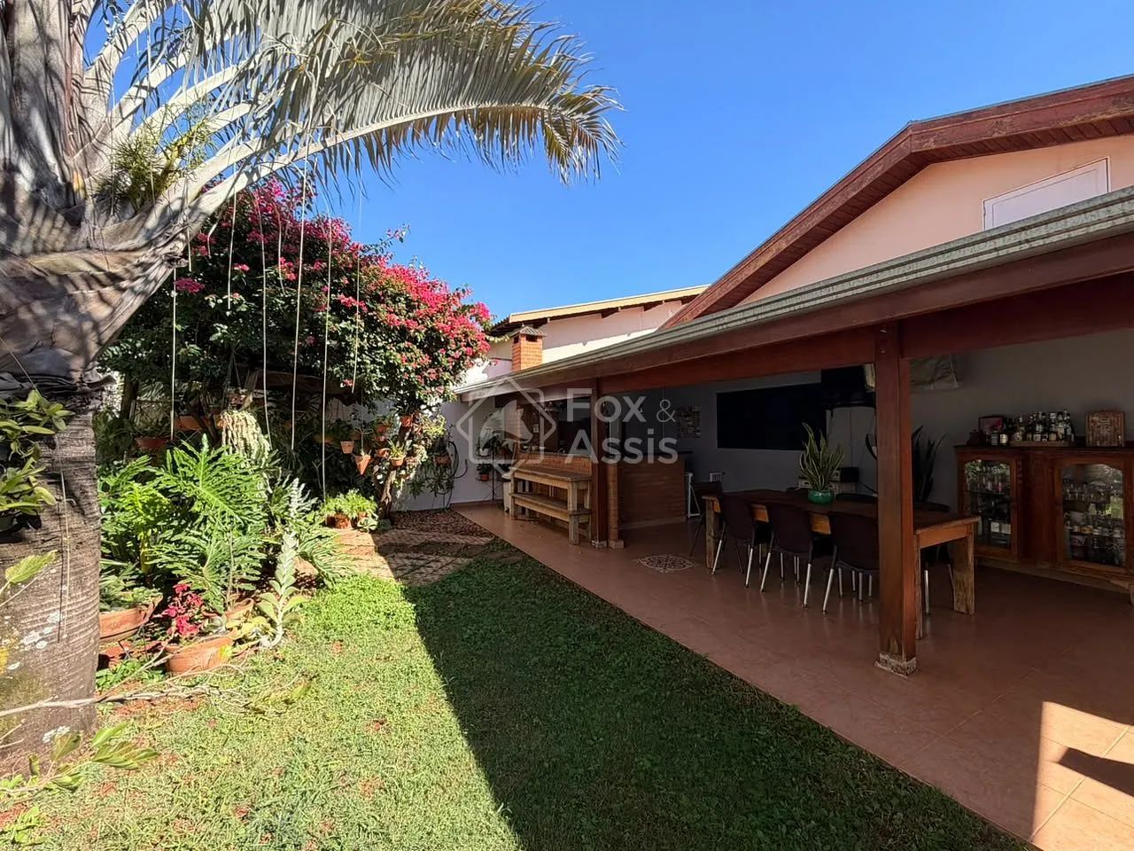 Casa á venda Vila Grego.