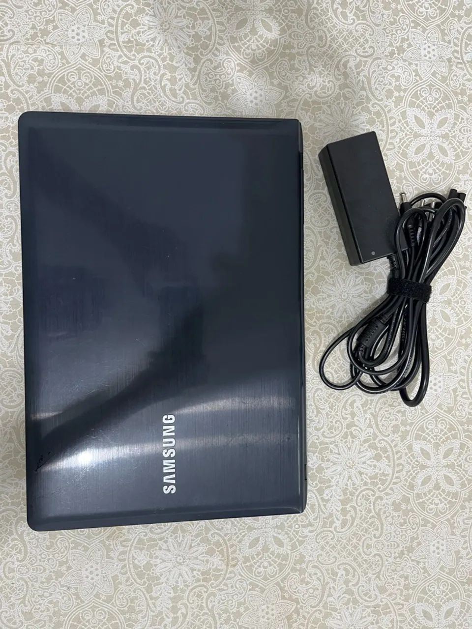 Notebook Samsung 4 GB / 500 GB - tela com defeito - Foto 2