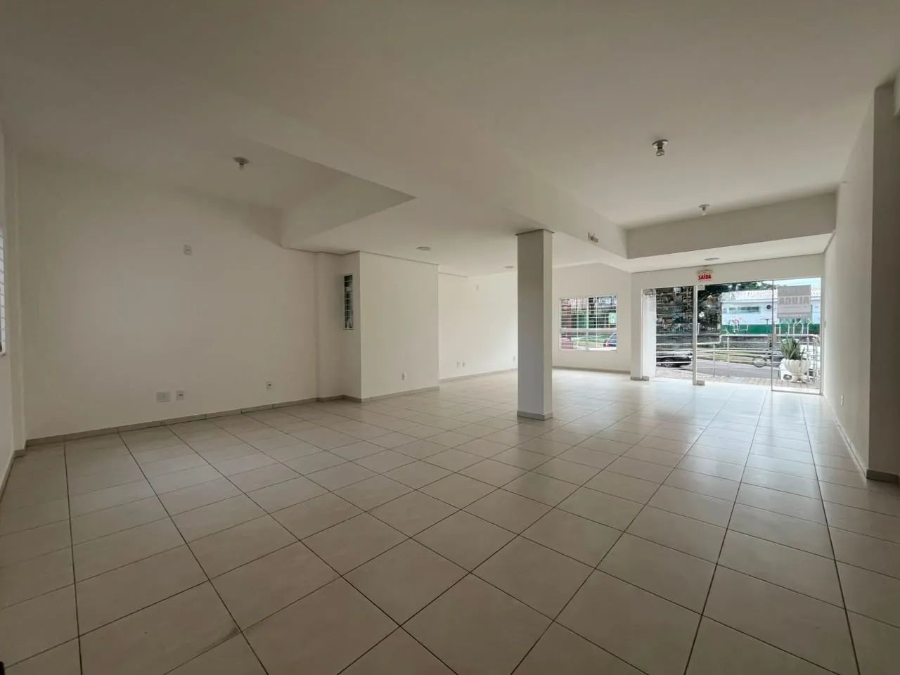 Sala Comercial para aluguel no SAIC em Chapecó - Foto 2