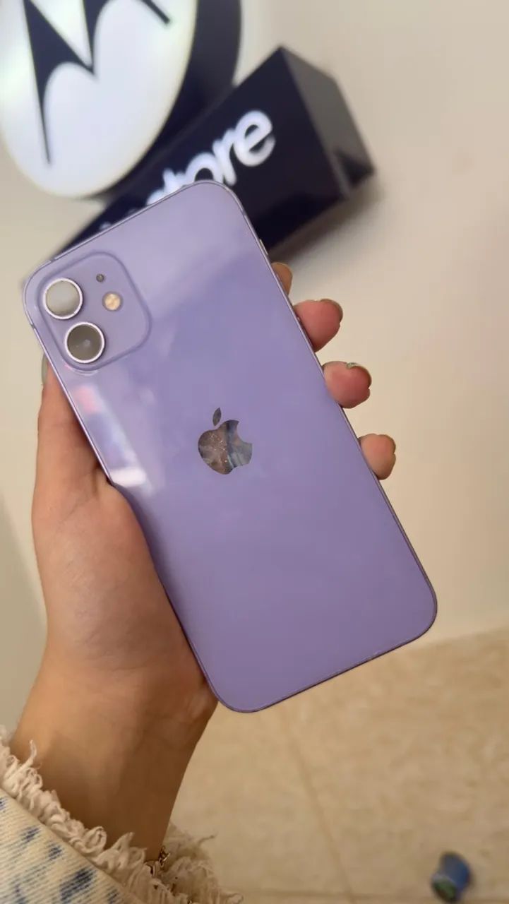 iPhone 12 