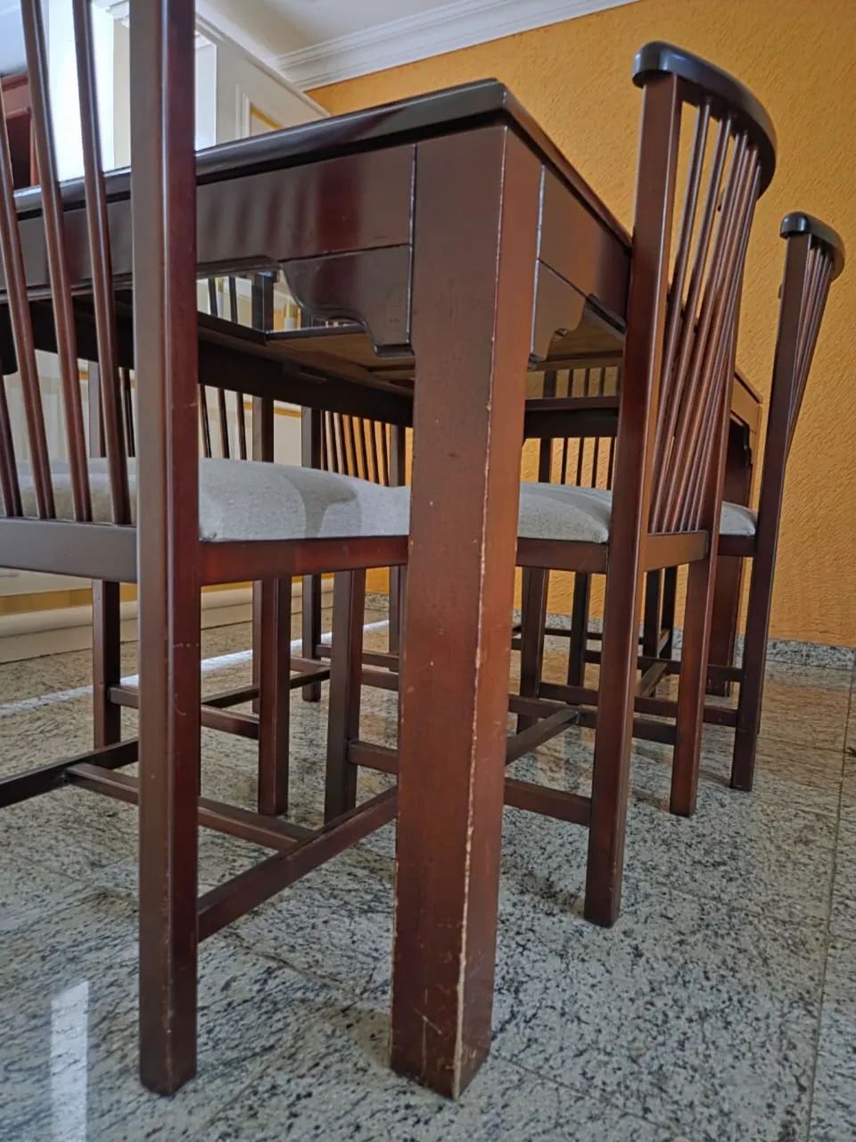 Mesa de jantar 6 lugares madeira  - Foto 3