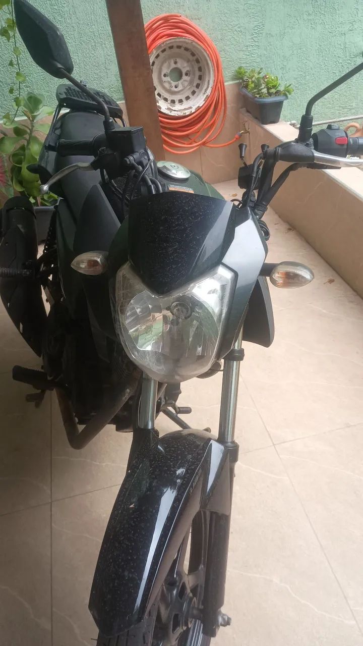 Moto ybr - Foto 5