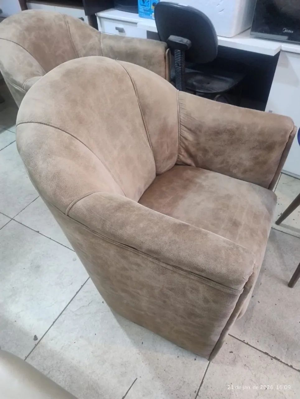 POLTRONAS 