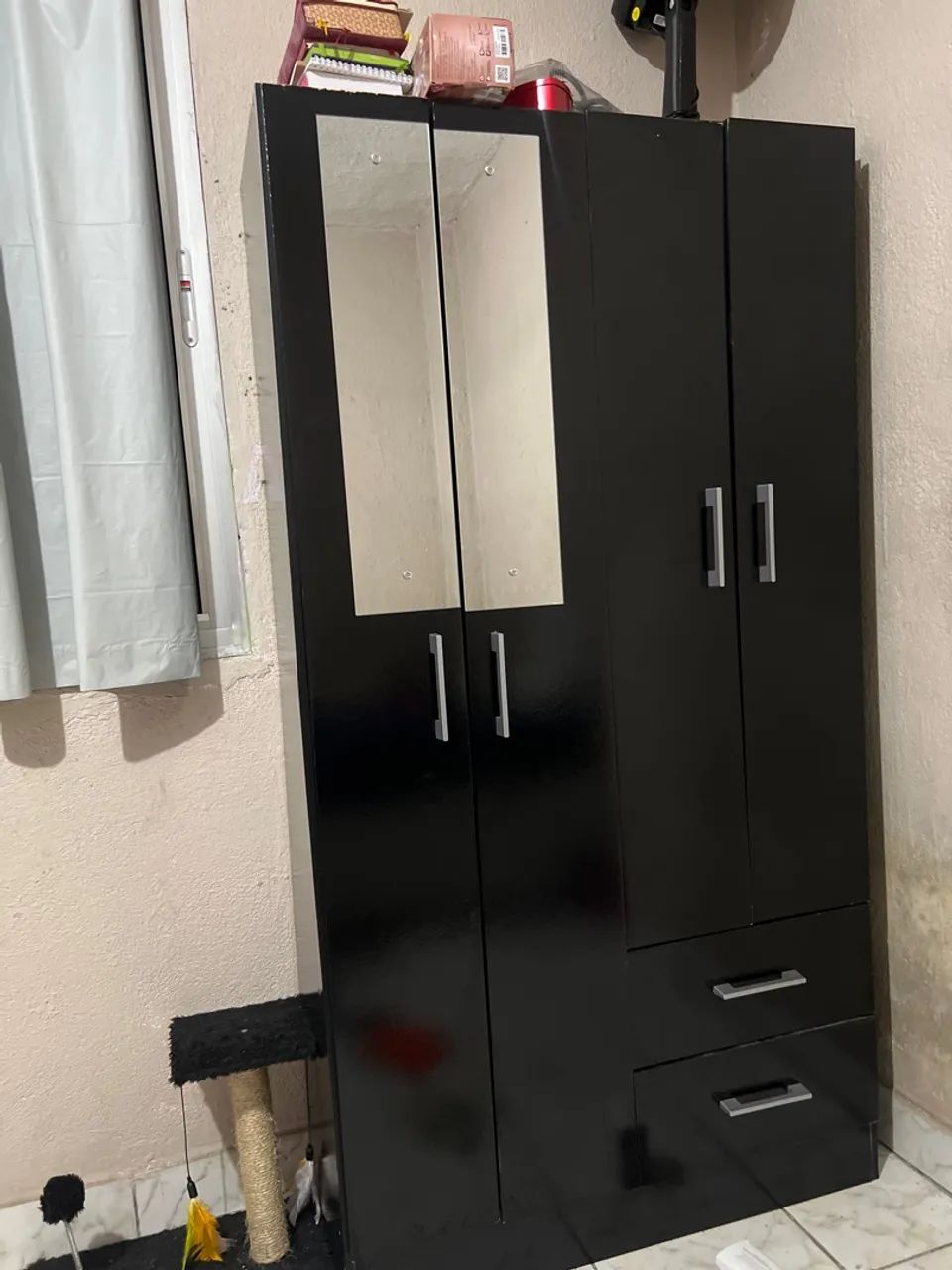 Guarda roupa solteiro 