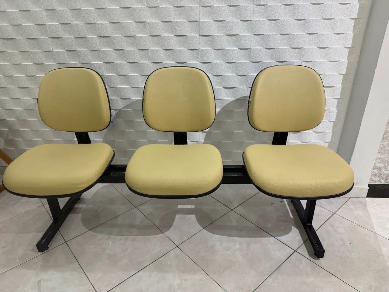 Longarinas/cadeiras - Foto 2