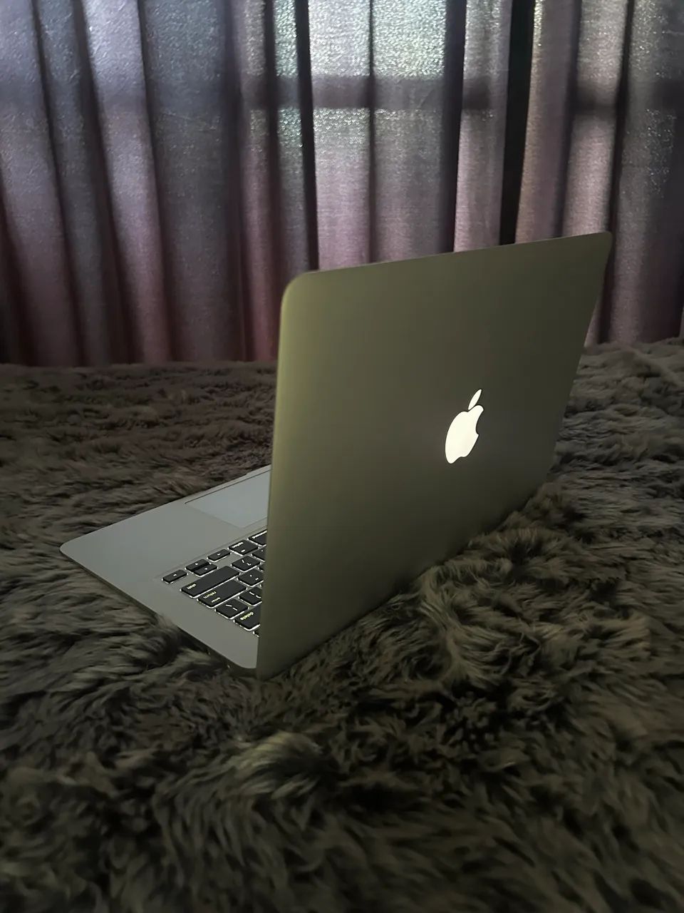 MacBook Air 2017 Prata - Foto 2