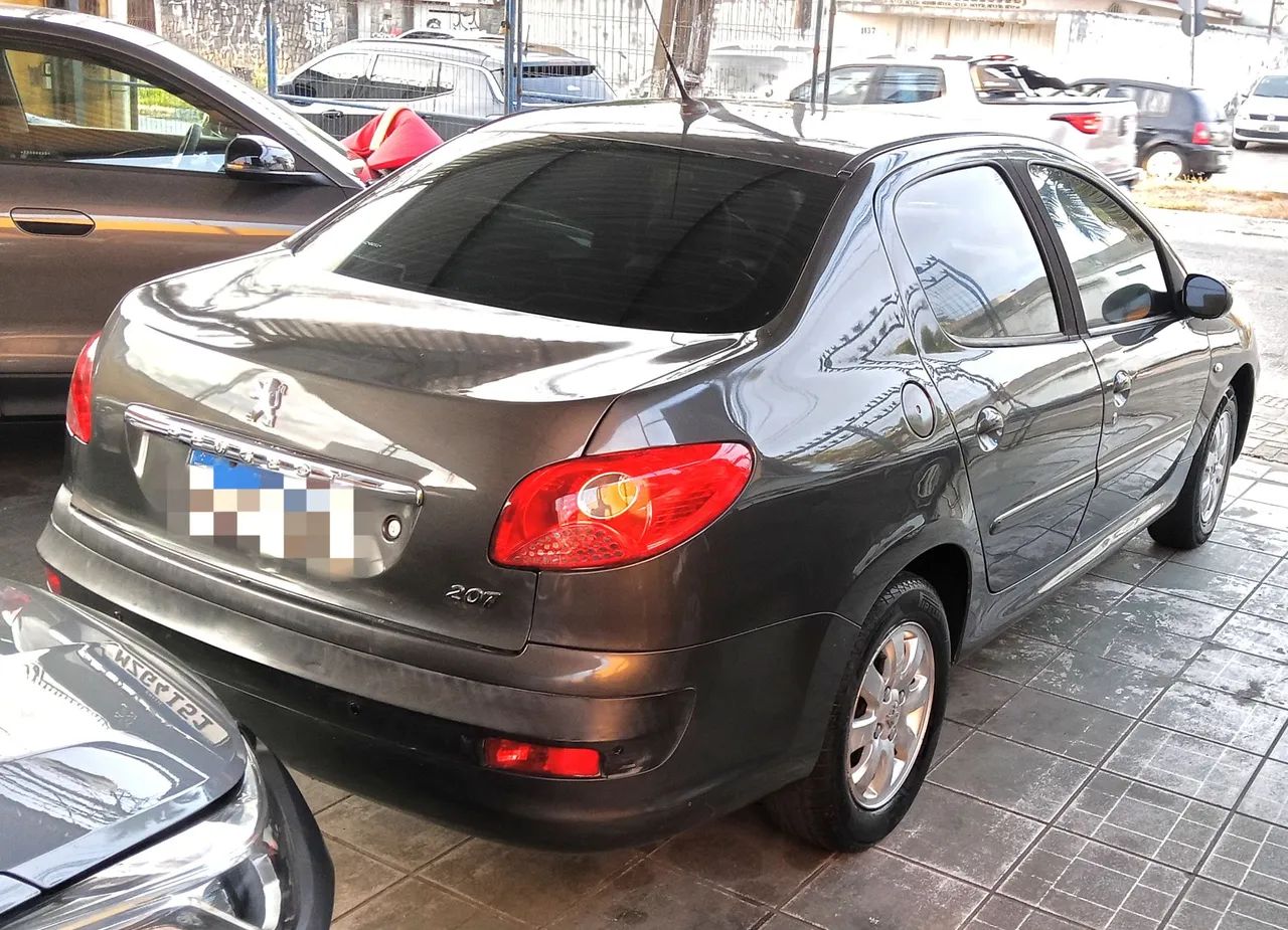 Peugeot 207 207 Sed. Passion XR Sport 1.4 Flex 8V 4p 2010