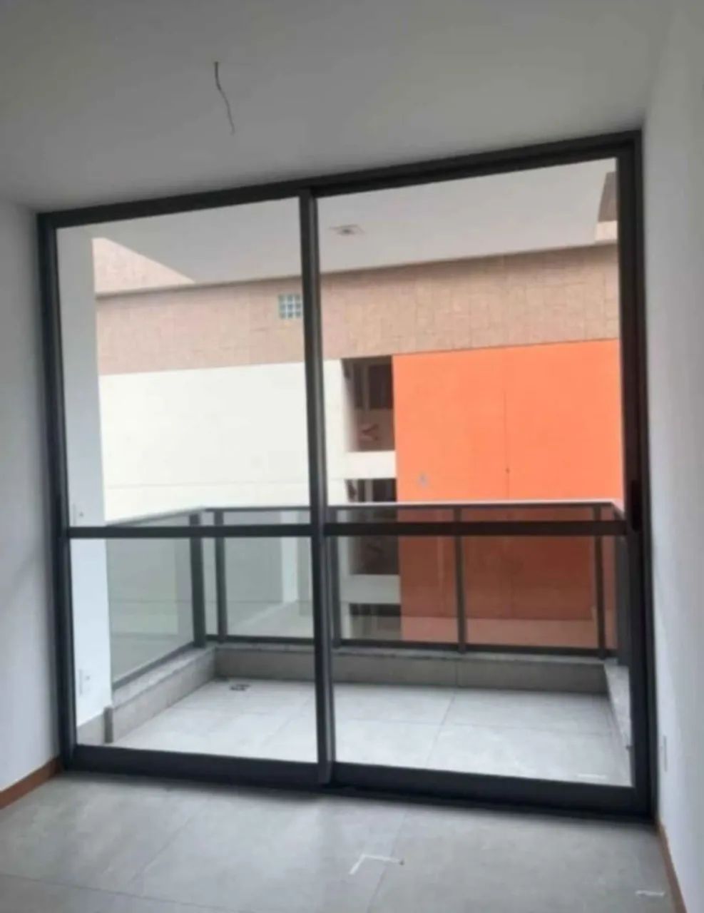 Porta de Vidro 2,25m x 2,40m