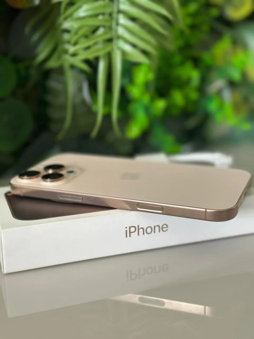 IPHONE 16 PRO MAX 256GB GOLD - Foto 3