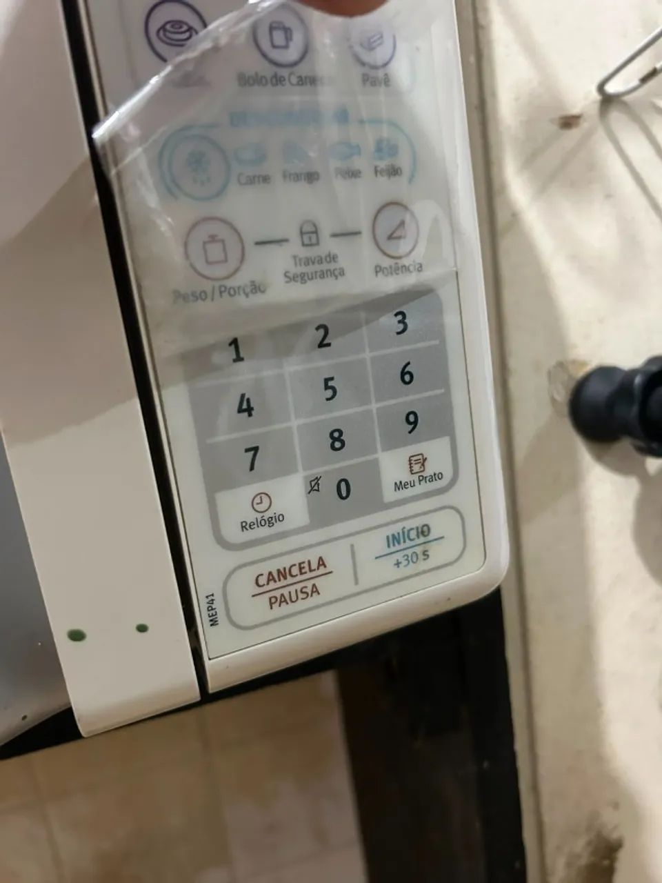 Microondas ELECTROLUX 31 LITROS - Foto 2