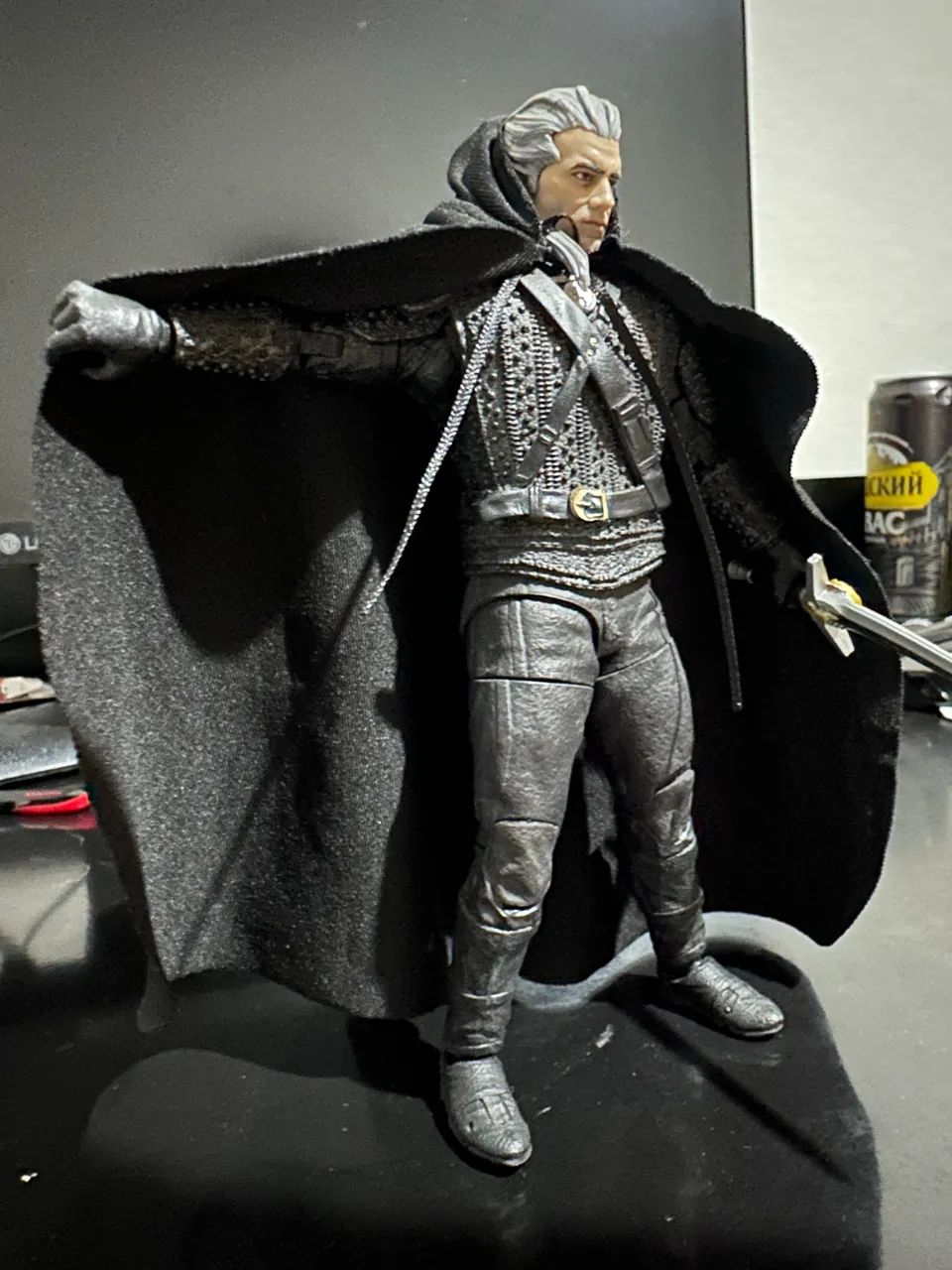 Geralt e Siri The Witcher Netflix originais - Foto 2