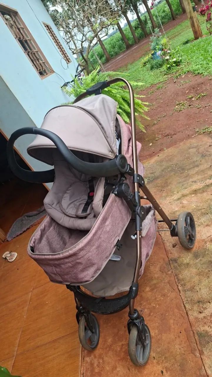 Carrinho de bebê moises com bebê conforto  - Foto 2