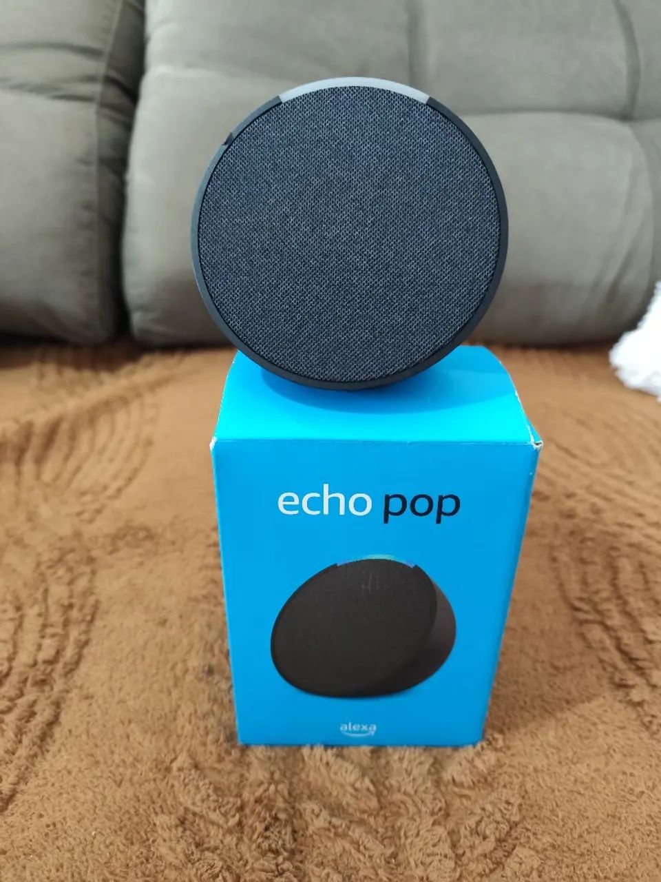 Alexa completa com todos os acessórios. 1