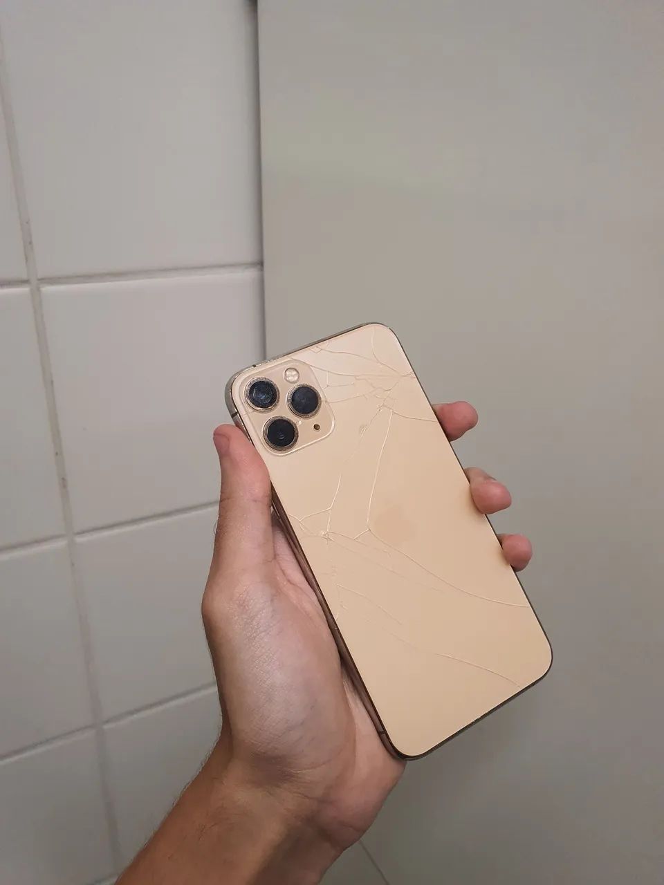 Iphone 11 pro 256 - Foto 2
