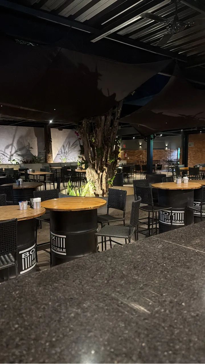 Bar/restaurante/ padaria/ posto de combustível 