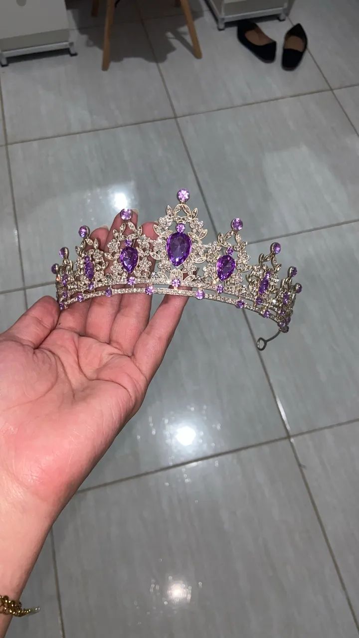 Coroa lilás tiara princesa