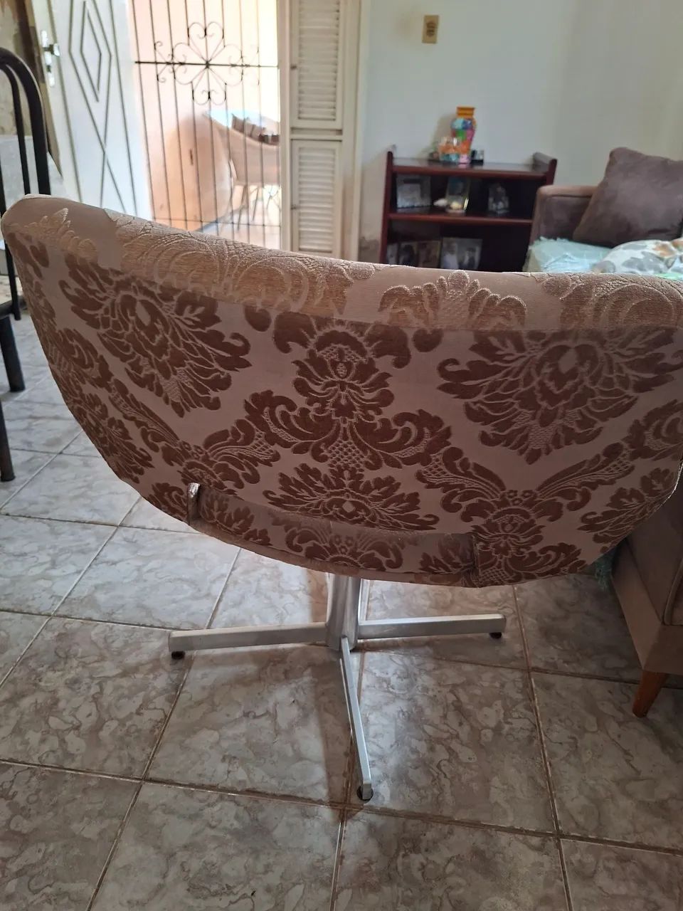 Cadeira para sala de estar - Foto 3