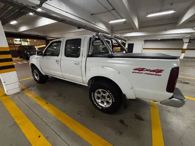 Nissan Frontier Frontier XE/ XE TIT. CD 4x4 2.8 TDI Dies 2003