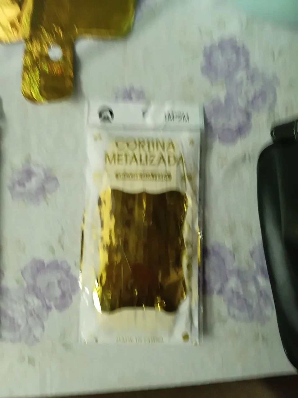 Kit 2 cortina metalizada e 5 balões - Foto 3