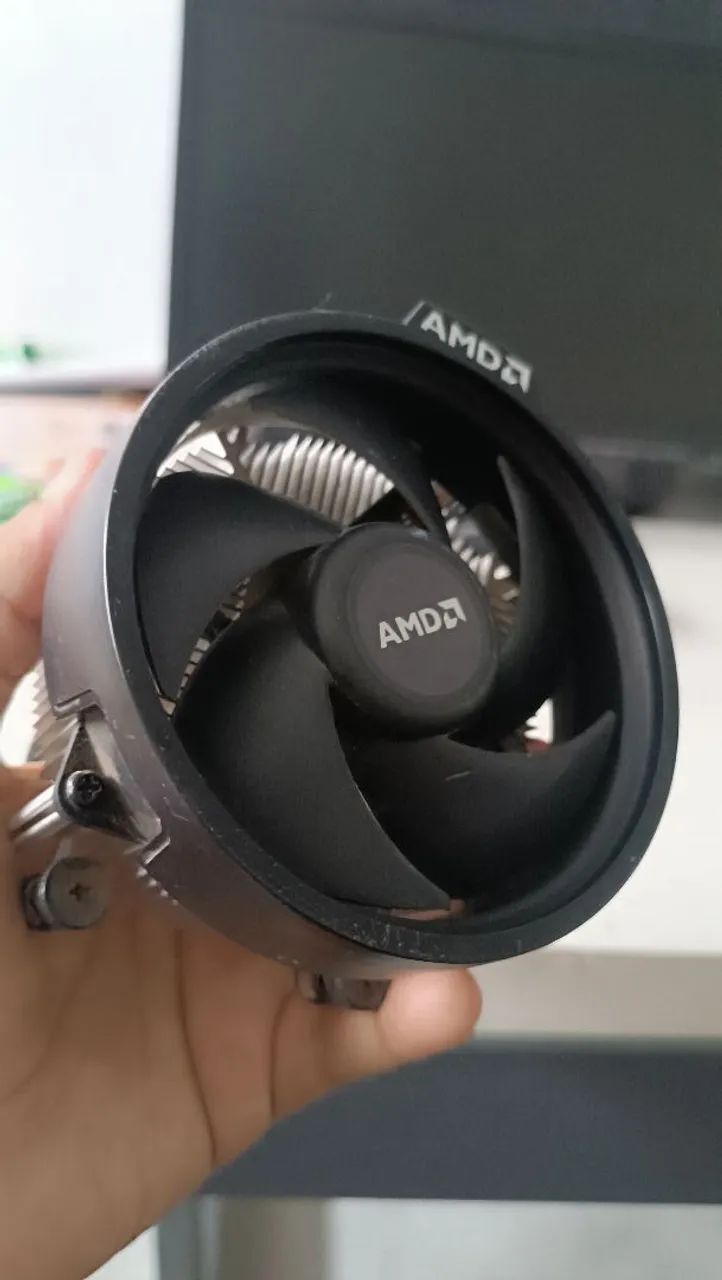 Cooler Box AMD Wraith Spire Original - Ryzen AM4 - Foto 3