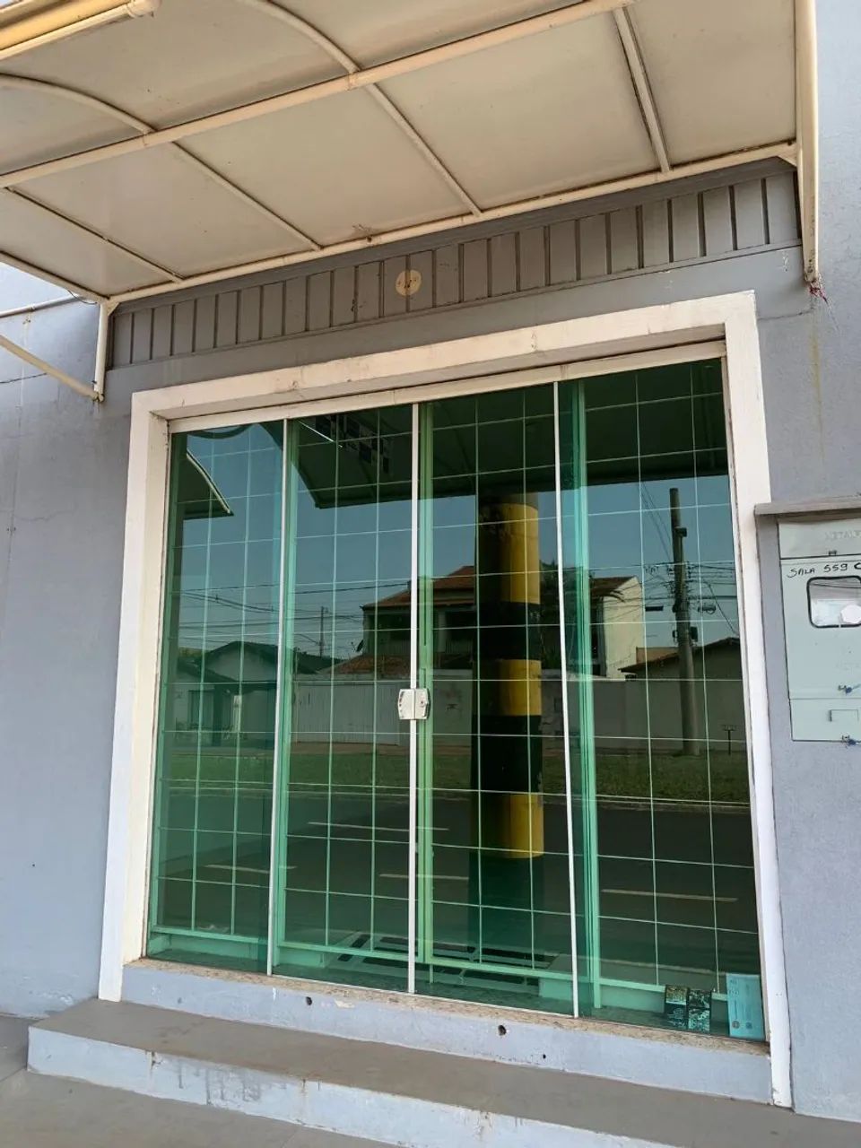 ? Sala comercial com ar-condicionado, pronta para receber seu negócio ! - Foto 4