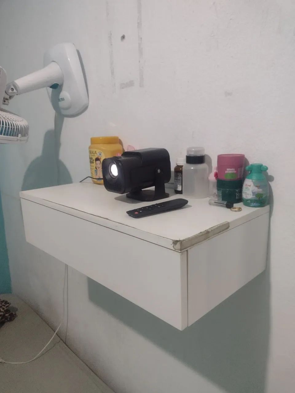 Projetor HY320 em perfeito estado  - Foto 3