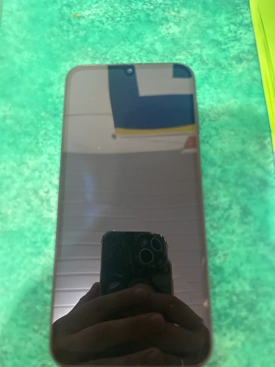 A24 128 GB