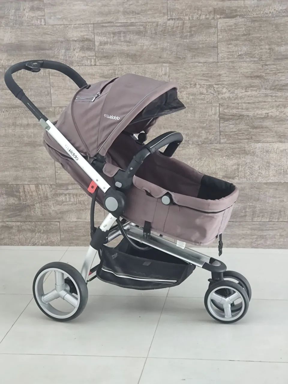 Carrinho Kiddo Compass II Completo + Bebê Conforto Com Base - Impecável - Foto 2
