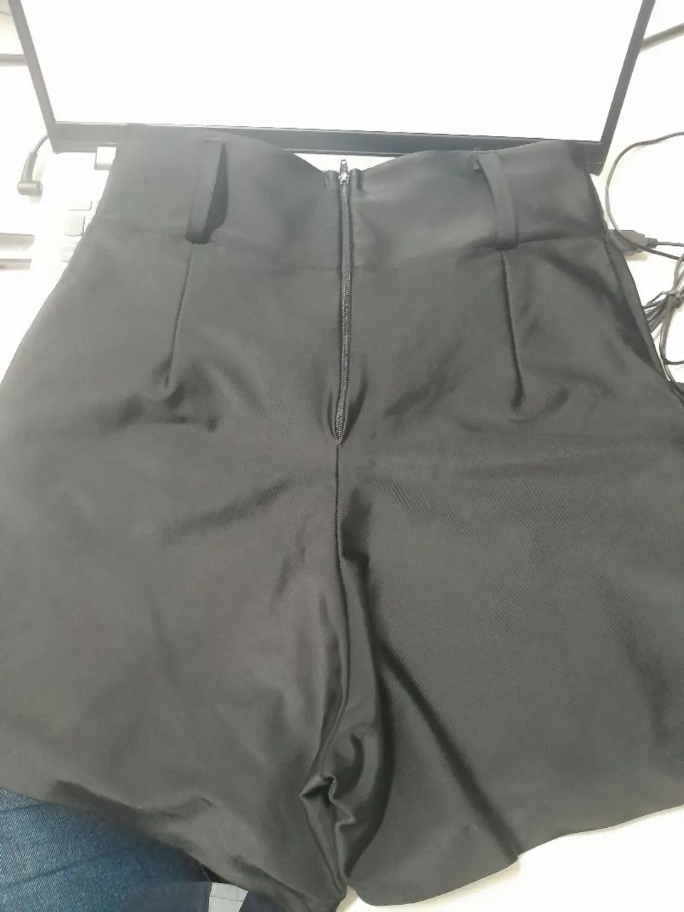 Short cirrê c/ lycra veste 42 - Foto 4