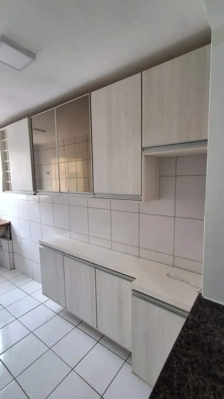ALUGO APARTAMENTO SEMI MOBILIADO - Foto 2