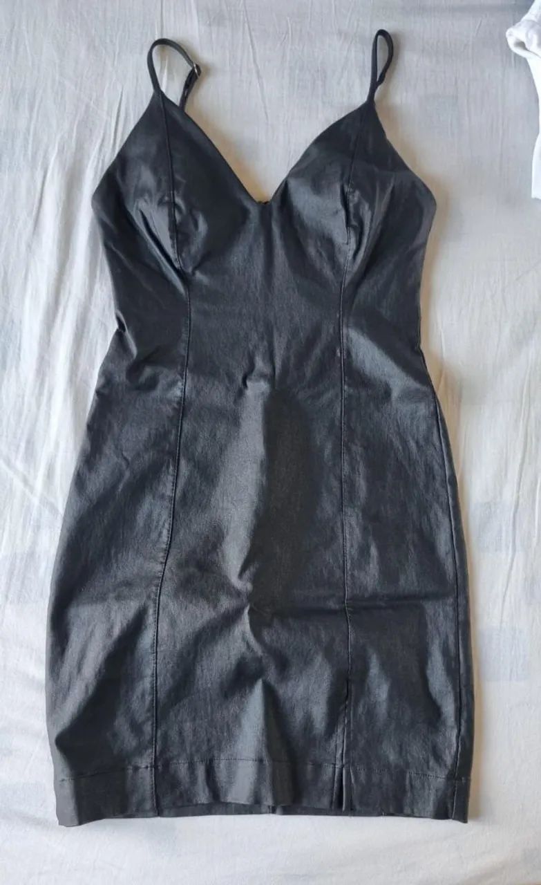Vestido couro Riachuelo M - Foto 2