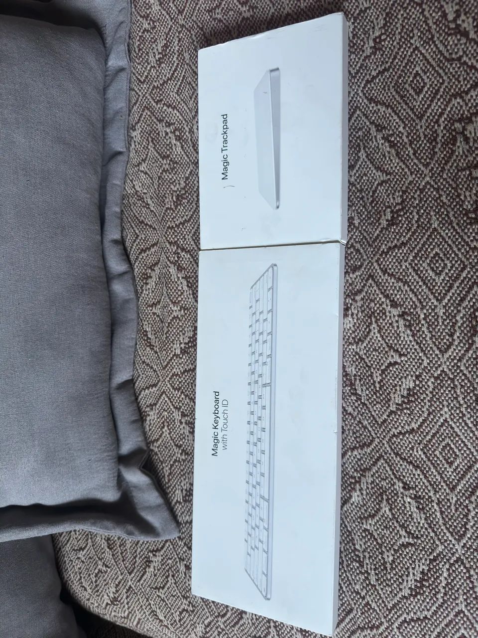 Apple Magic keyboard com touch id + trackpad lacrados - Foto 3