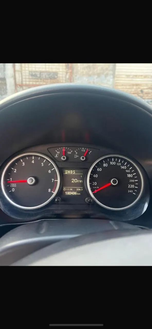 Volkswagen Gol Geração V 1.6 8V MI Total Flex I-motion 4P 2011 - Foto 5