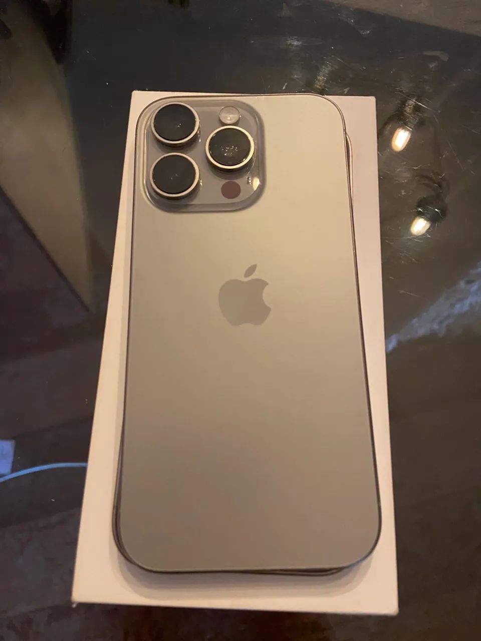 iPhone 16 pro 256 - Foto 4
